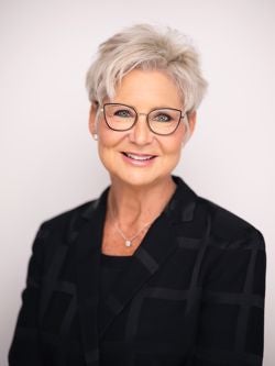 Angela Rudling AREINZ