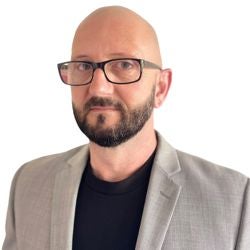 Karl Fielding