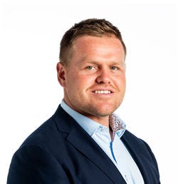 Nic Mayhew