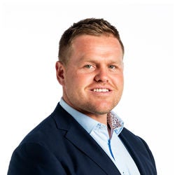 Nic Mayhew