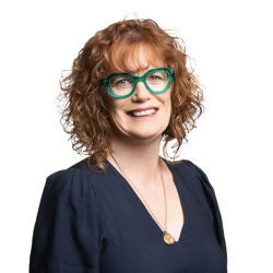 Robyn Mangos
