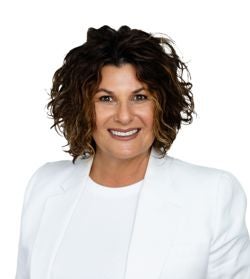 Stacey Levien