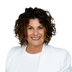 Stacey Levien