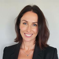 Stephanie Lay