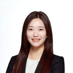 Suji Lee