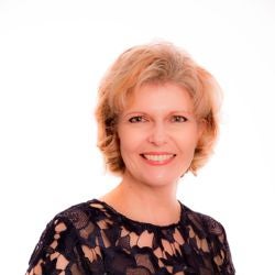 Victoria Nightingale