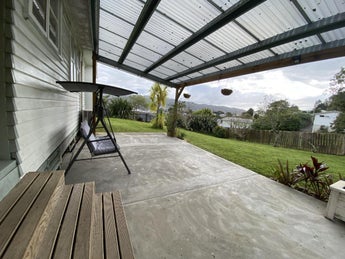 1055086_1.jpg