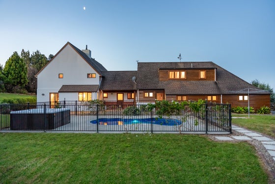 1055224_3.jpg