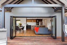 1205468_1.jpg