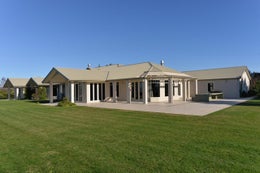 124275_1.jpg