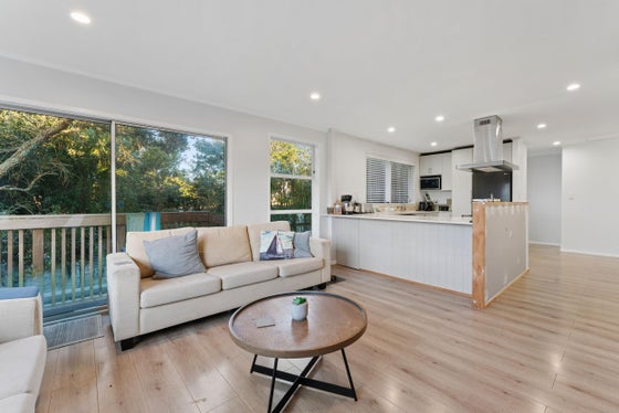 1255487_2.jpg