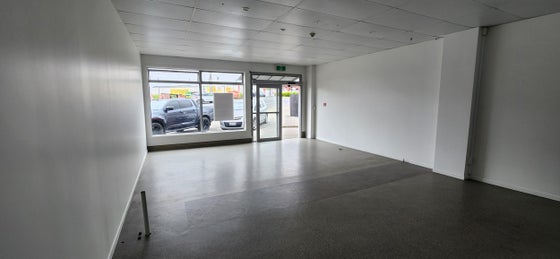1271099_2.jpg
