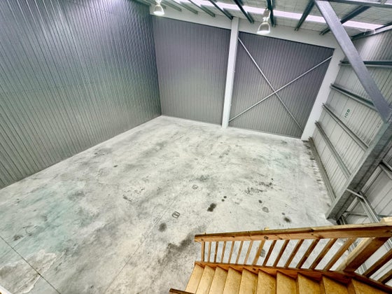 1271164_2.jpg