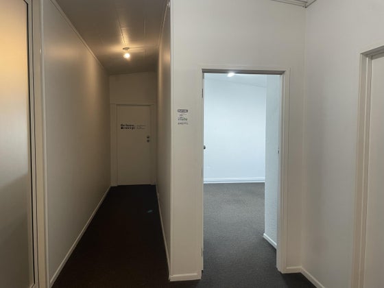 1271473_3.jpg