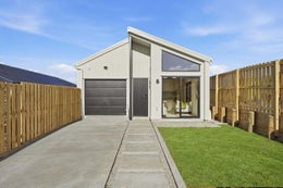 1341770_1.jpg