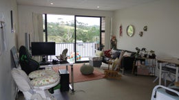 1410508_1.jpg