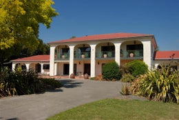 1415445_1.jpg