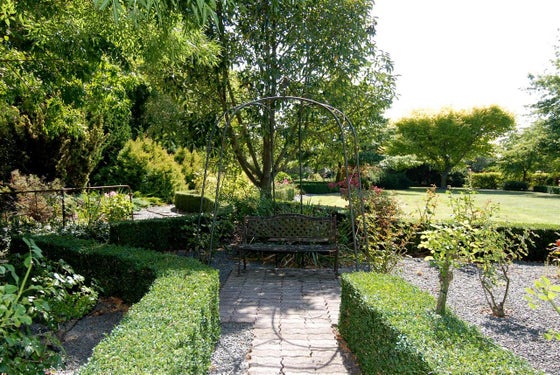 1415445_3.jpg