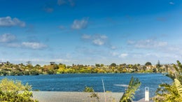 1450779_1.jpg