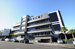 1504876_1.jpg