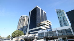 1506300_1.jpg