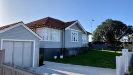 1550162_1.jpg