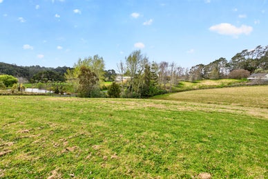 1570471_1.jpg