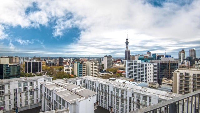 residential-auction-1404-11-liverpool-street-auckland-central