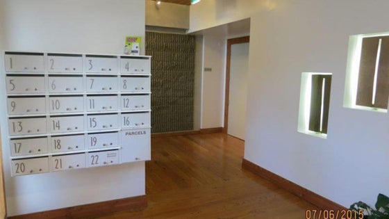1650965_3.jpg