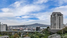 1653063_1.jpg