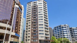 1653850_1.jpg