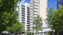 1653974_1.jpg