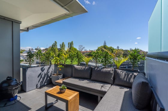 Residential For Sale by Negotiation: 5B, 36 College Hill, Freemans Bay ...