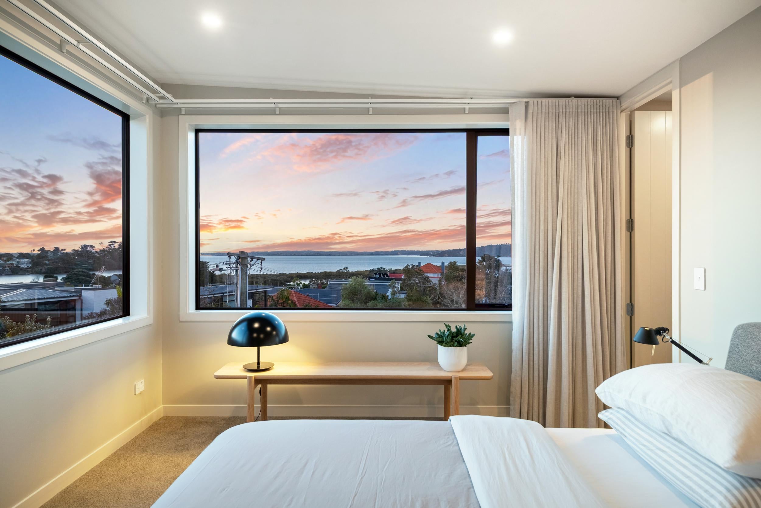 Photo 10 of 1B Winsomere Crescent, Westmere, Auckland