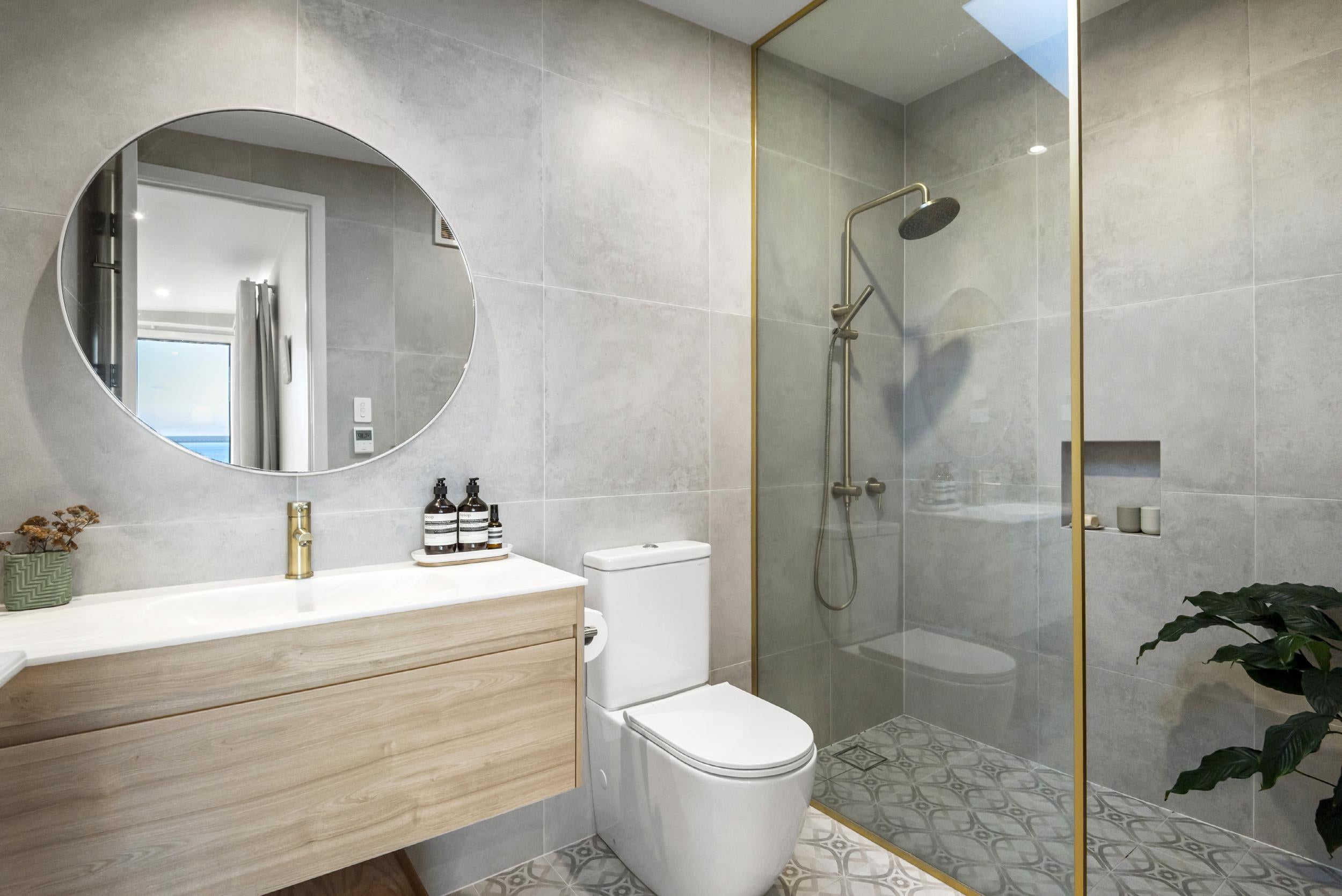 Photo 12 of 1B Winsomere Crescent, Westmere, Auckland