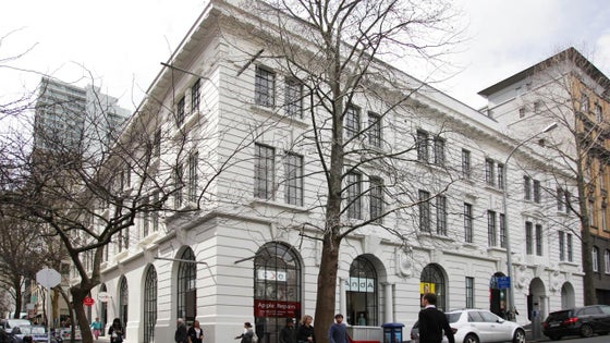 1680302_3.jpg