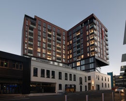 1687783_1.jpg