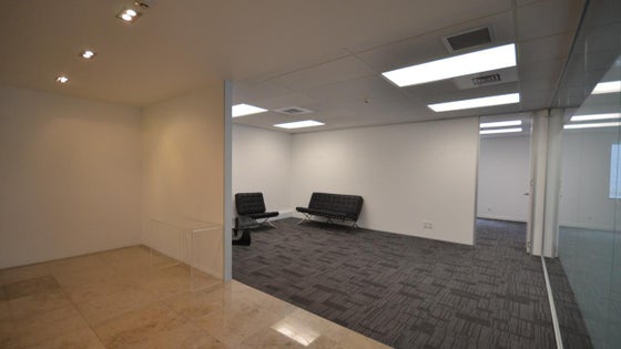 1688054_2.jpg