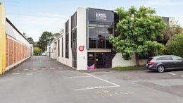 1689673_1.jpg