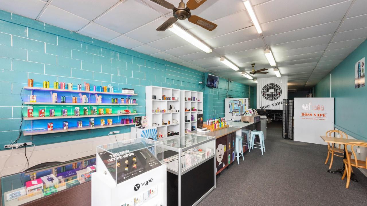 elfbar nachfüll pod läuft aus Tree housse smoke and vape, 7898 Oakland Dr, Ste 7898, Portage, MI 49024,  US