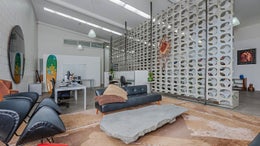 1690609_1.jpg