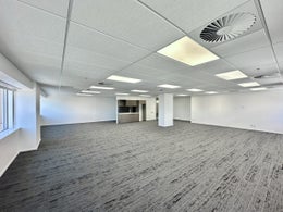 1691717_1.jpg