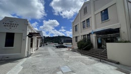 1695081_1.jpg