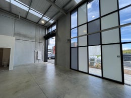 1695523_1.jpg