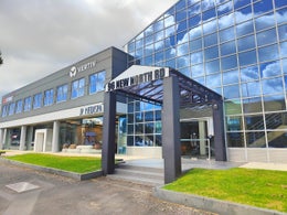 1697392_1.jpg