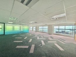 1697574_1.jpg
