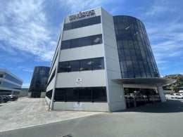 1698719_1.jpg