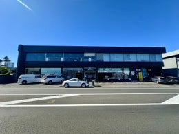1699047_1.jpg