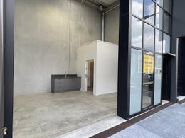 1699261_1.jpg