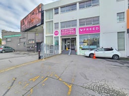 1699362_1.jpg